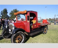 1st scssts classic truck show 151